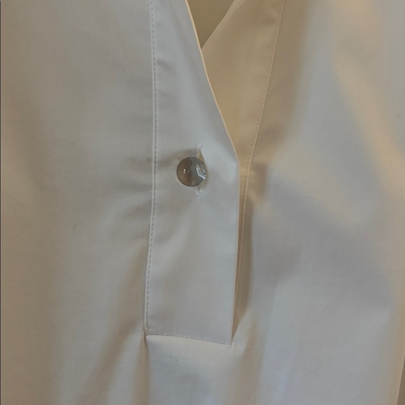 TUCKERNUCK White Feather Willow Blouse Women's size Medium - Picture 8 of 11